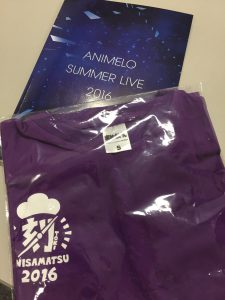 2016/8/28 アニサ松（アニサマとおそ松さんのコラボTシャツ）を紹介しています。